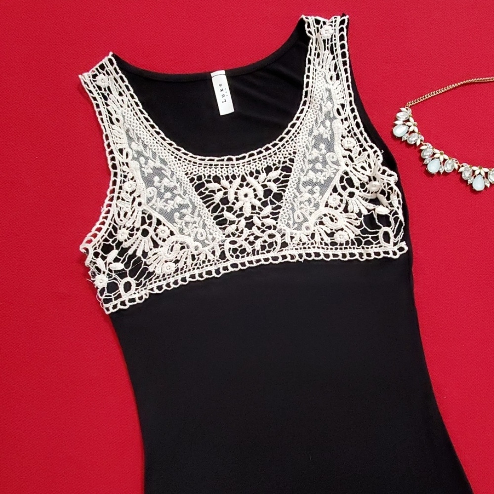 Black sleeveless maxi dress side slits white lace crochet neck detail NWOT Med - Picture 2 of 7